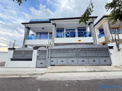 casa en corona plaza en venta por debajo de tasación 