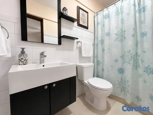 apartamentos - Casa de 2 Niveles en Urbanización Velazcasas – Av. 13