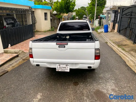 jeepetas y camionetas - mitsubishi l200 2002  2