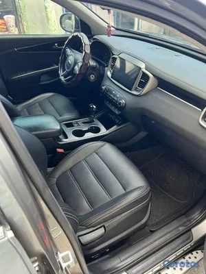 jeepetas y camionetas - KIA SORENTO 2016  14