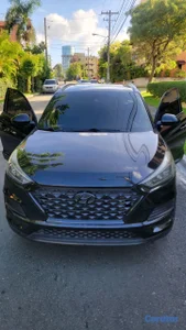 hiunday Tucson 2021 clean carfax 