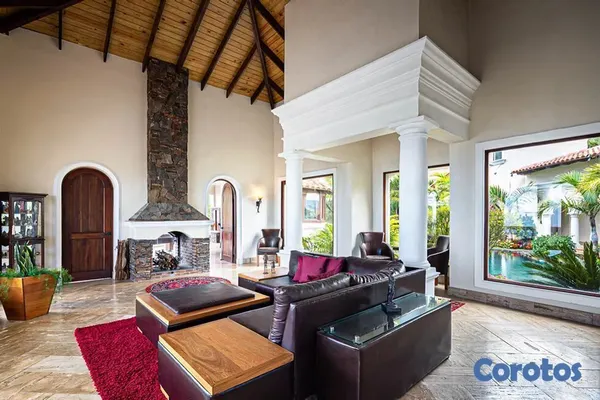 casas vacacionales y villas - Palacio Italiano en las montañas de Jarabacoa 10