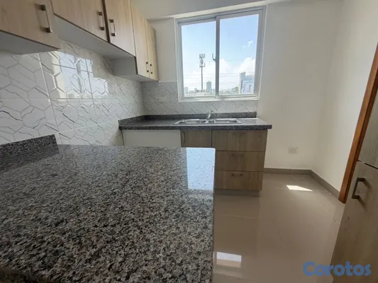 apartamentos - vendo avenida independencia Miramar piso 4 oportunidad tres habitaciones dos bañ 3