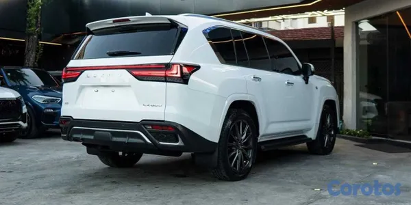 jeepetas y camionetas - LEXUS LX600 F SPORT 2024 | 18,000 MILLAS | CLEAN C 4