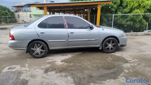 carros - Nissan B15  3