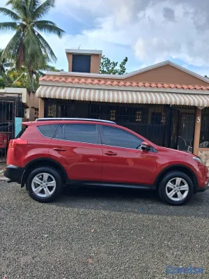 jeepetas y camionetas - Toyota Rav4 año 2014 como nueva  7