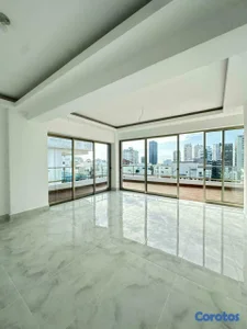 Penthouse en Venta - US$460.000 Urb Real - 4 Habi