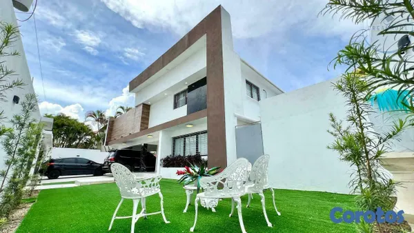 casas - Moderna Casa en Venta en Altos de Arroyo Hondo III ID 3087 2