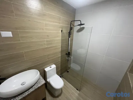 casas - Casa 2 Niveles en Las Carmelitas, Santiago de los  5