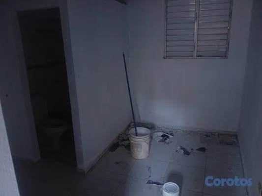 Viviendas de Bajo Costo - Ganga 3 Aparta Esutio en  Los Mameyes 1millon 100m 7
