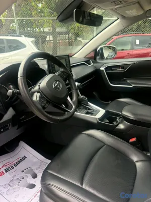 jeepetas y camionetas - Toyota rav4 2021 xle clean carfax  8