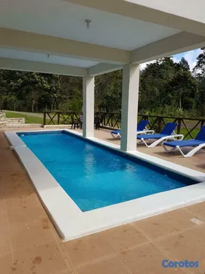 casas vacacionales y villas - Villa en Jarabacoa con Piscina | 6,229 m² | 5 Hab 4