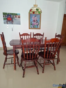 Hermoso comedor en caoba