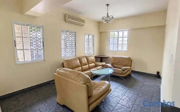 apartamentos - En Venta Apartamento Clasico en la Esperilla 2