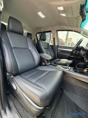 jeepetas y camionetas - Toyota Hilux SRV 2025 9