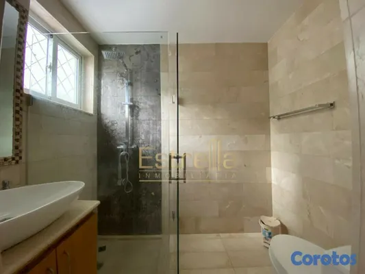 apartamentos - Apartamento tipo PH en alquiler (270mt2) de 3 habitaciones en el sector Piantini 6