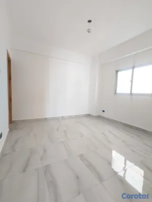 apartamentos - Amplio apartamento de 2 hab. 2,5 b. ubicado en El  6