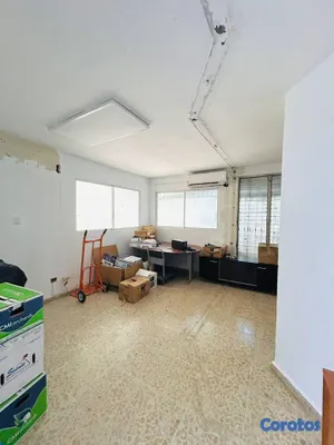 oficinas y locales comerciales - Local Comercial de 169mt2 en Alquiler en Ensanche  12