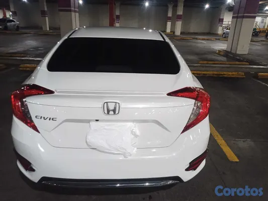 carros - Honda Civic 2019 15