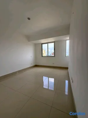 apartamentos - Apartamento en Venta en Evaristo Morales 2 Habitaciones 2.5 baños 2 parqueos 12