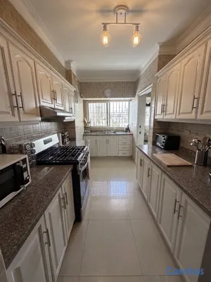 apartamentos - vendo ensanche naco tres habitaciones con su baño balcón dos parqueos piso alto  6