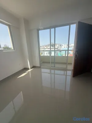 apartamentos - vendo avenida independencia Miramar piso 4 oportunidad tres habitaciones dos bañ 19