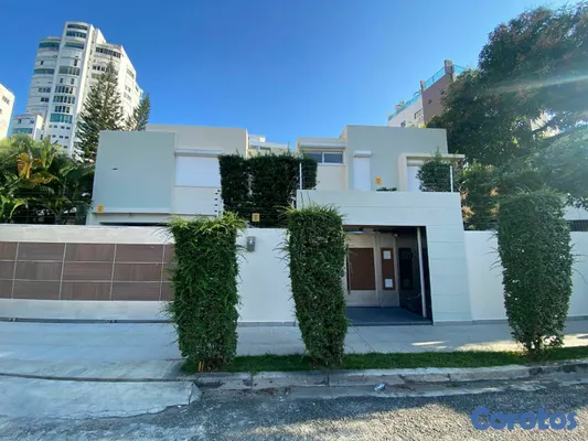 casas - Casa en Alquiler 15