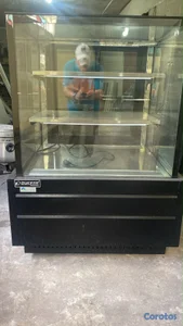 Vitrina de postres como nueva 