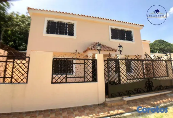 casas - Excelente y Funcional casa en Venta en Altos de Arroyo Hondo III ID 2732 3