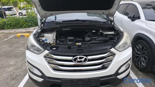 jeepetas y camionetas - NEGOCIABLE - HYUNDAI SANTA FE SPORT 2015  3