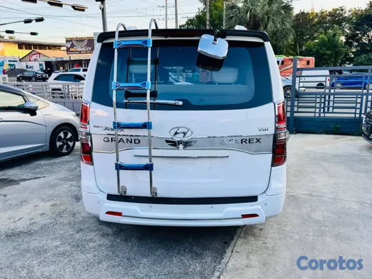 jeepetas y camionetas - HYUNDAI GRAND STAREX IMPORTADA 2021 | 12 PASAJEROS 6