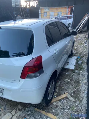 carros - Toyota vitz 2010  4