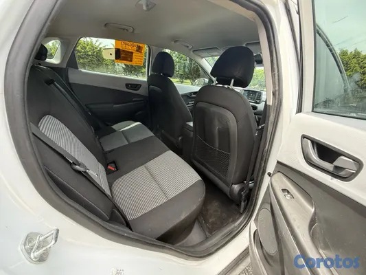 jeepetas y camionetas - Hyundai Kona 2021 clean carfax!!! 6